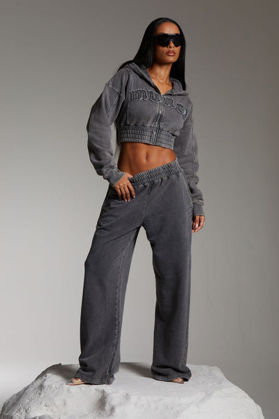 APPLIQUE WIDE LEG JOGGERS IN ACID WASHED GREY